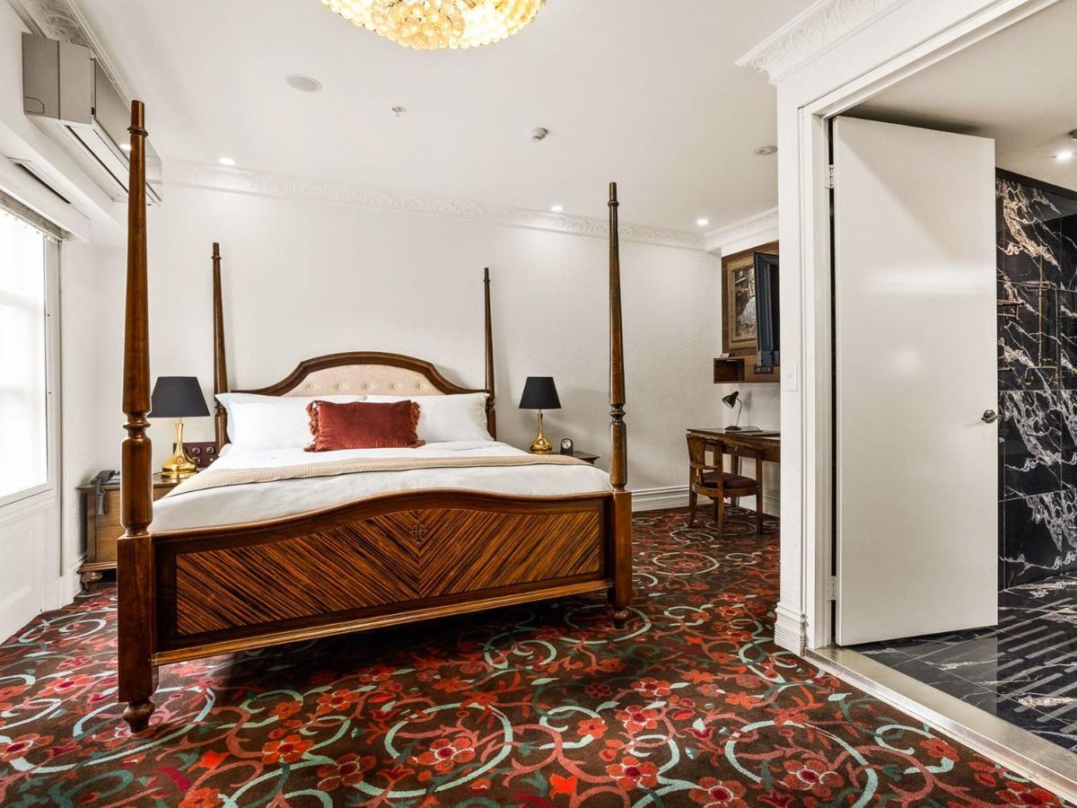 The Terrace Hotel Perth Exterior foto A bedroom at the hotel