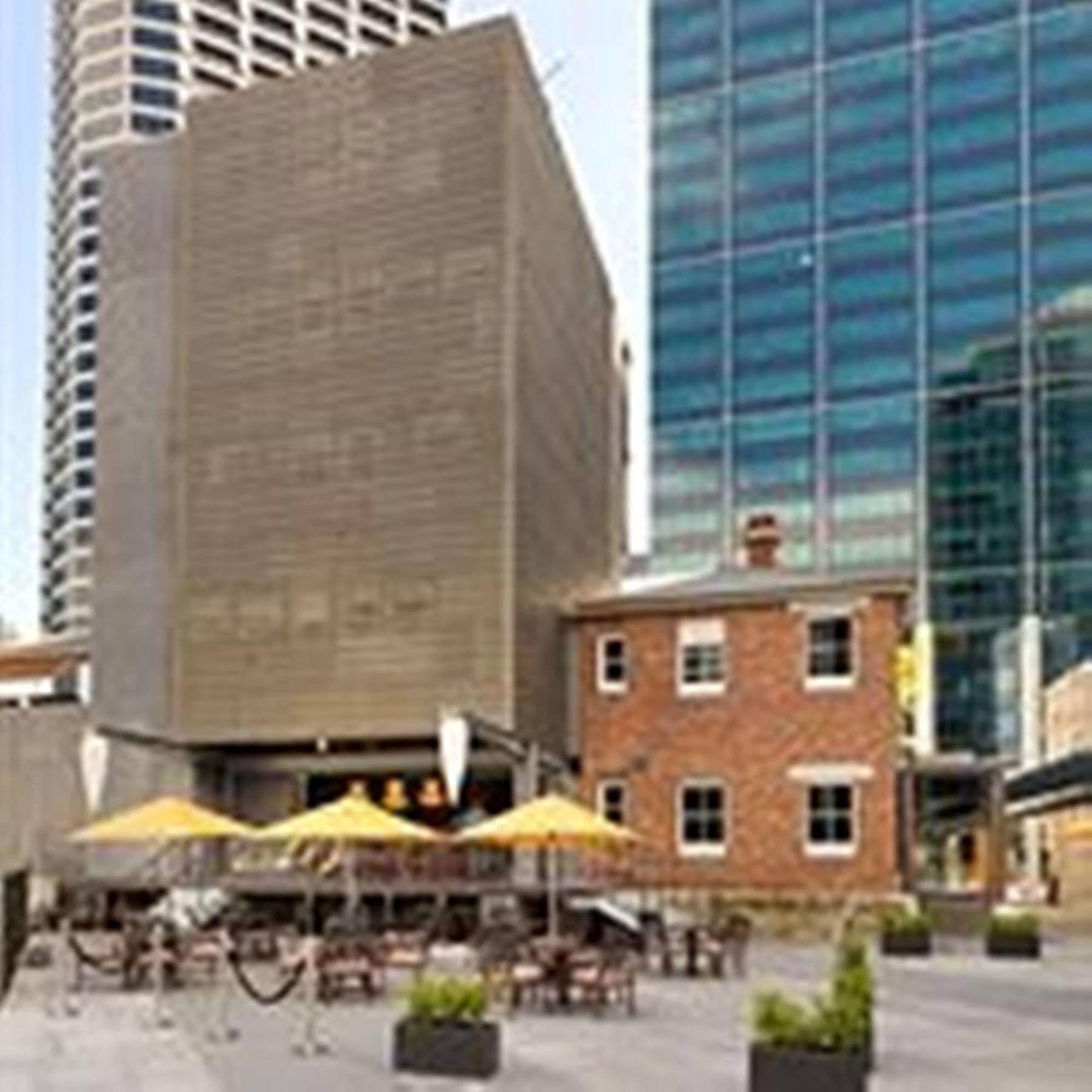 The Terrace Hotel Perth Exterior foto The former pub in 2007