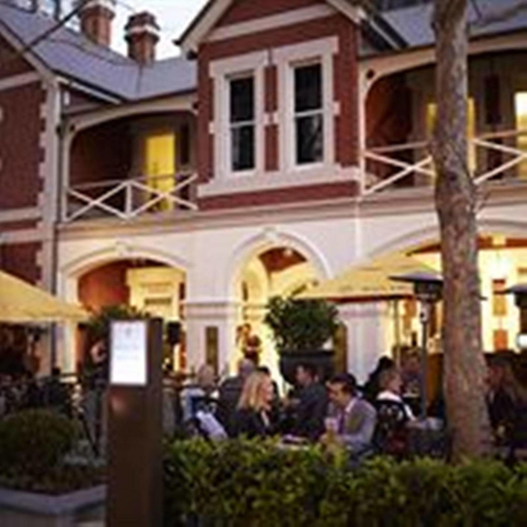 The Terrace Hotel Perth Exterior foto The exterior of the restaurant